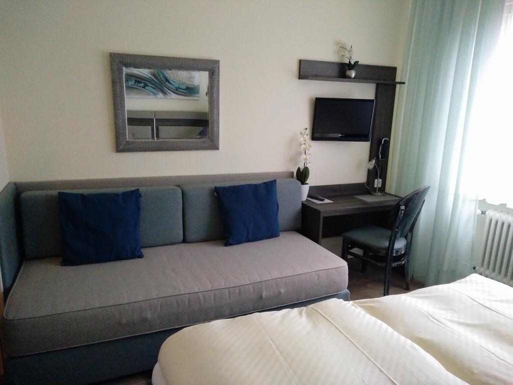 Hotel Alfa Neu-Isenburg Værelse billede