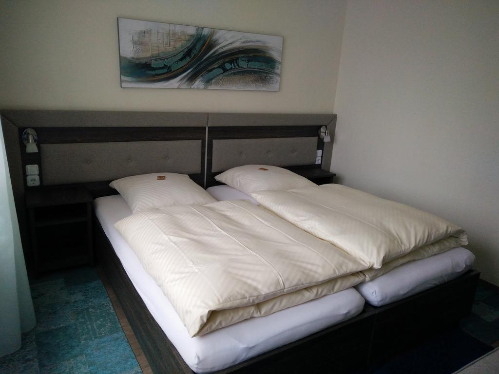Hotel Alfa Neu-Isenburg Værelse billede